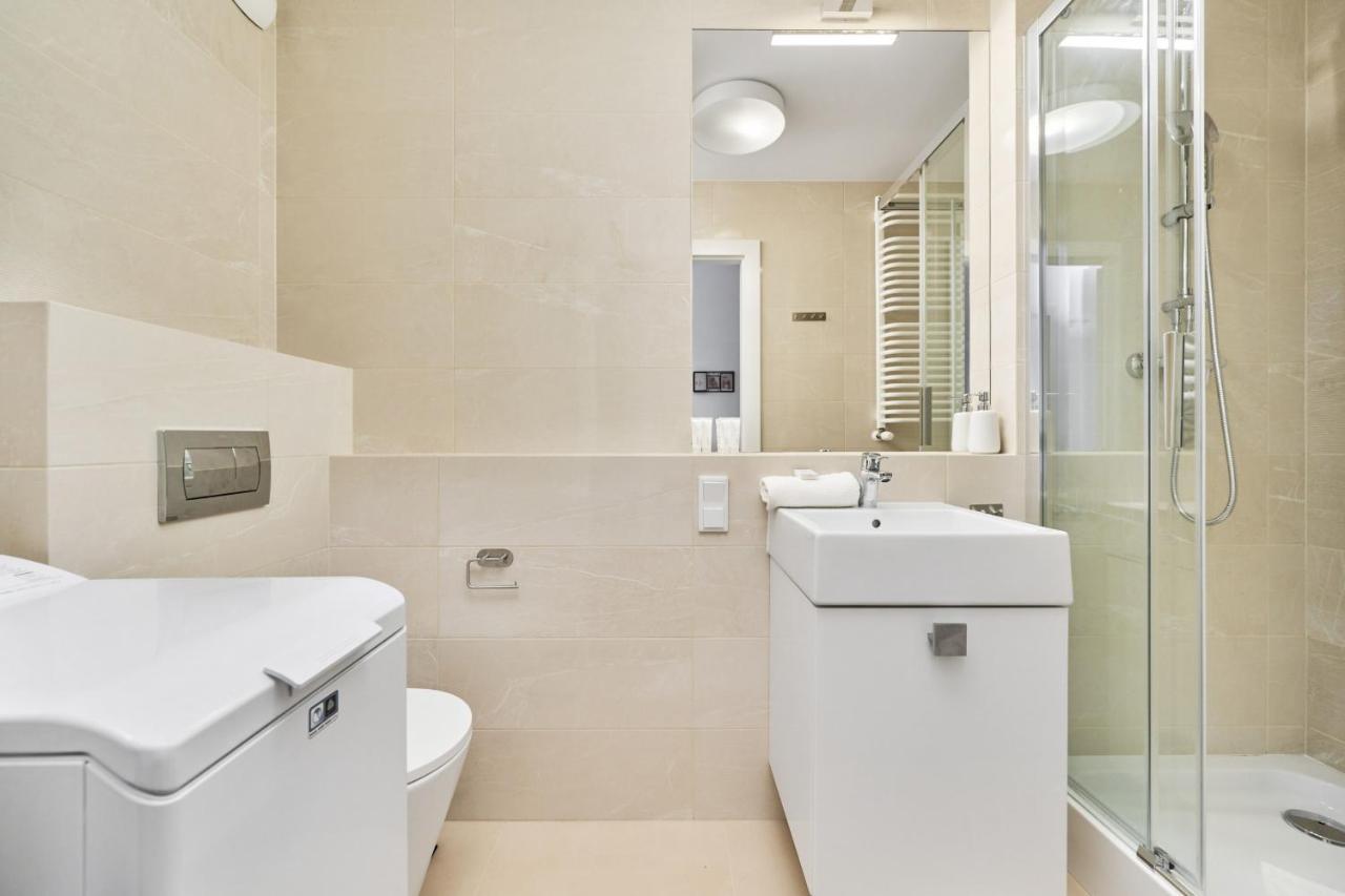 Modern Elegance Apartments Wroclaw With Ac By Noclegi Renters Eksteriør billede